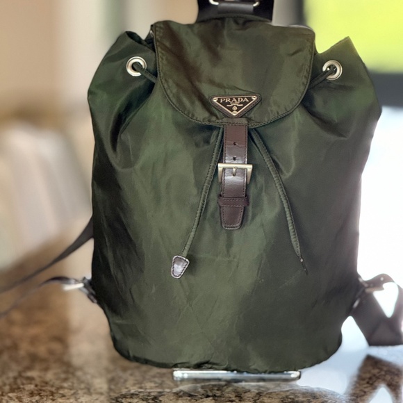 Prada City Tessuto Green Nylon Backpack - Excellent Condition- - Picture 1 of 12